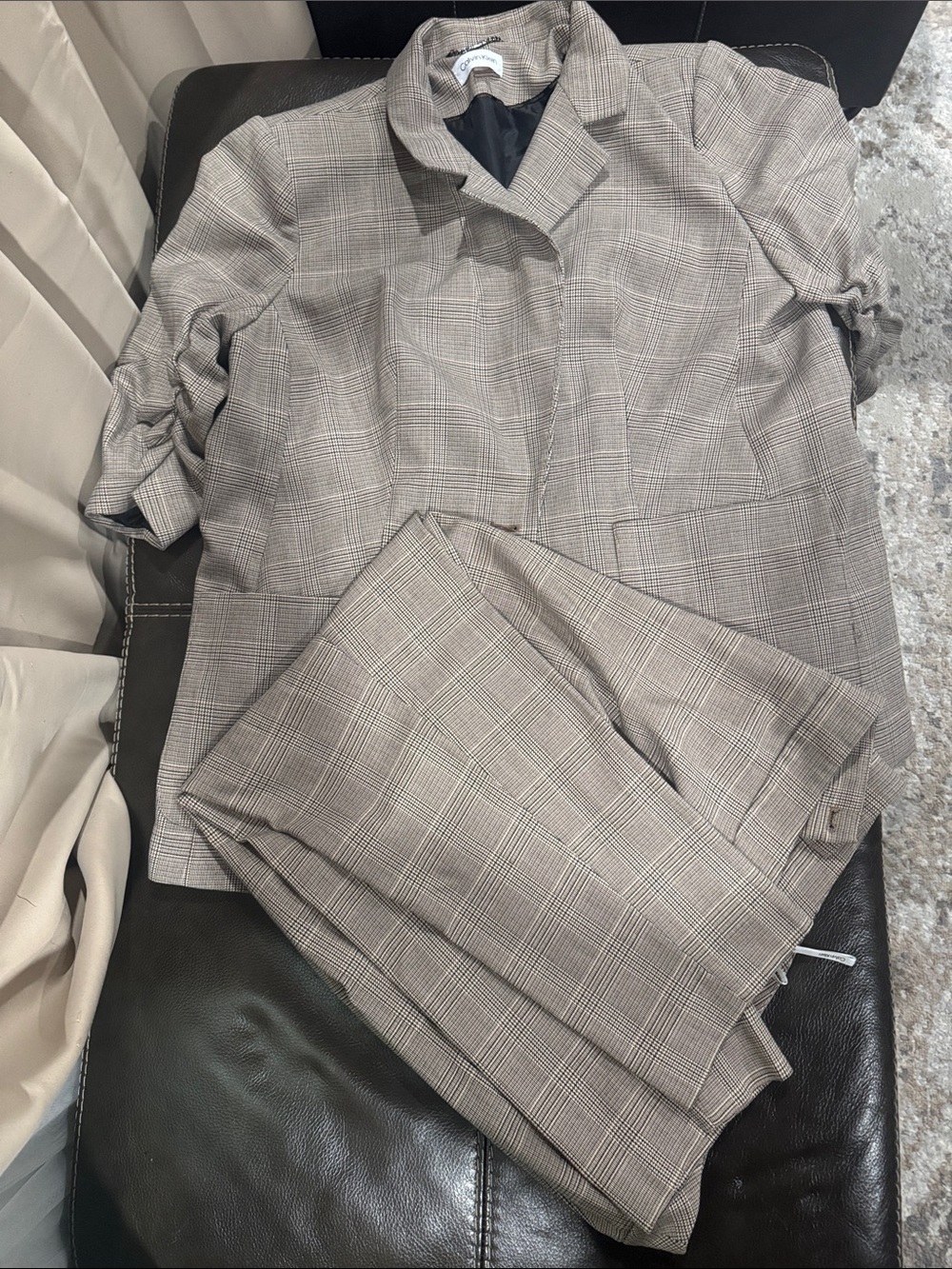 Calvin Klein Plaid Womens Blazer and Pants Set in Beige Gray